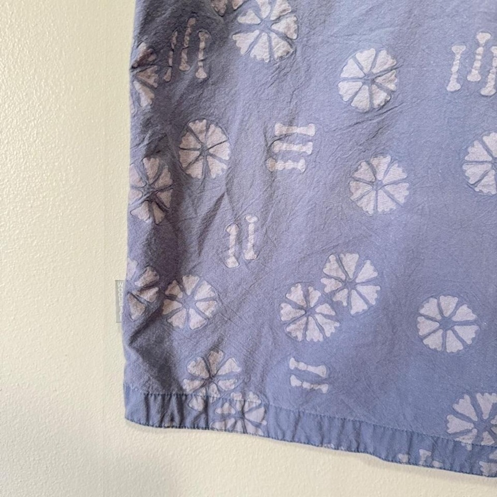 Vintage Woolrich‎ Women's Blue Button Down Shirt with Floral Print Size Small - Picture 6 of 7